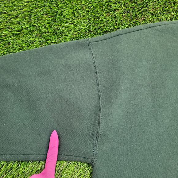 Vintage Alaska Ketchikan Totem Sweatshirt 2XL 26x26 Boxy USA - Picture 8 of 16